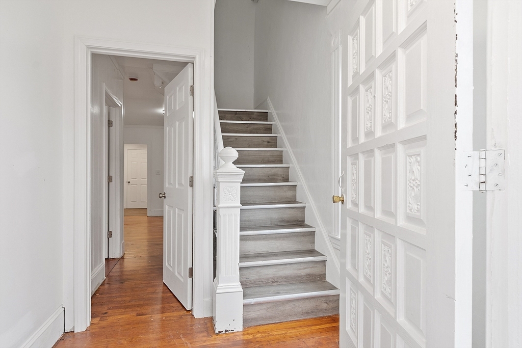 10 3rd Ave Property Photo 5