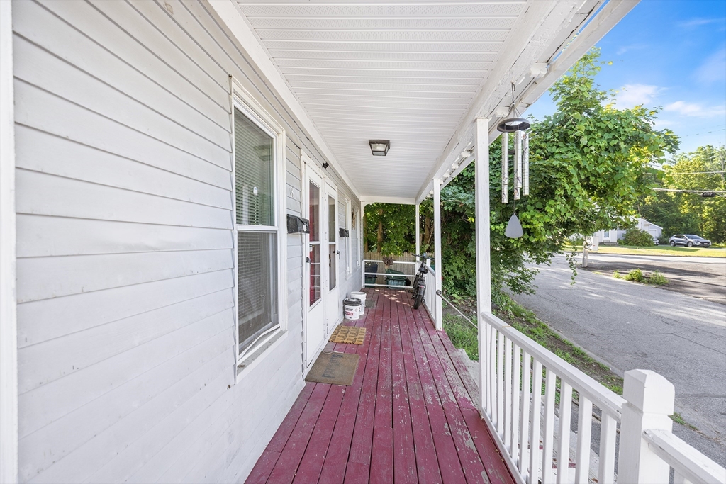15 Cascade St Property Photo 2