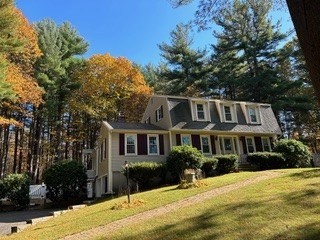 17 Gilbert Way Property Photo 1