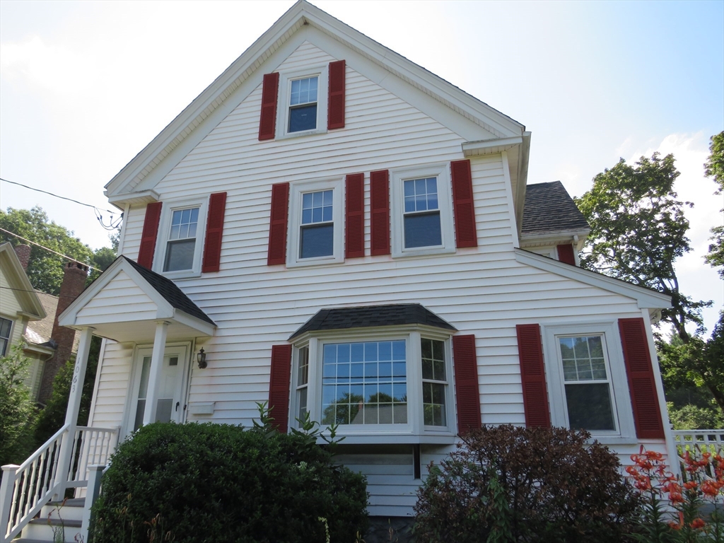 1063 Washington Street Property Photo 1