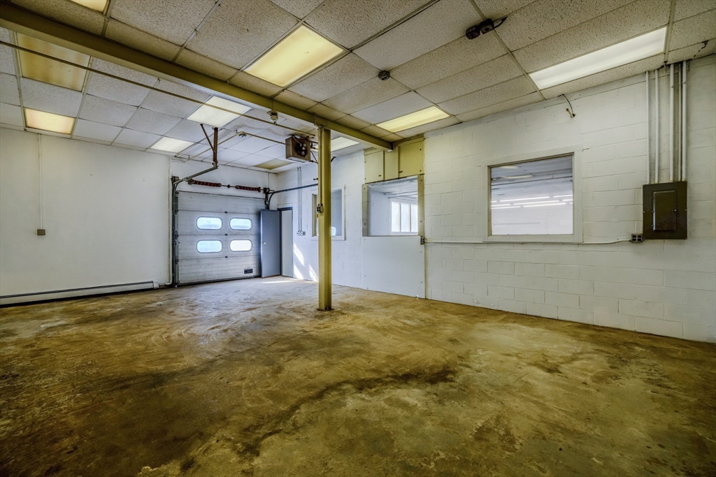 240 Shrewsbury Property Photo 5
