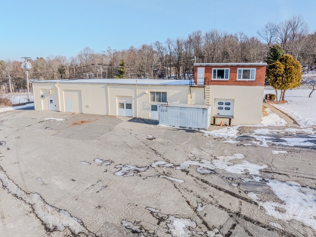 240 Shrewsbury Property Photo 12
