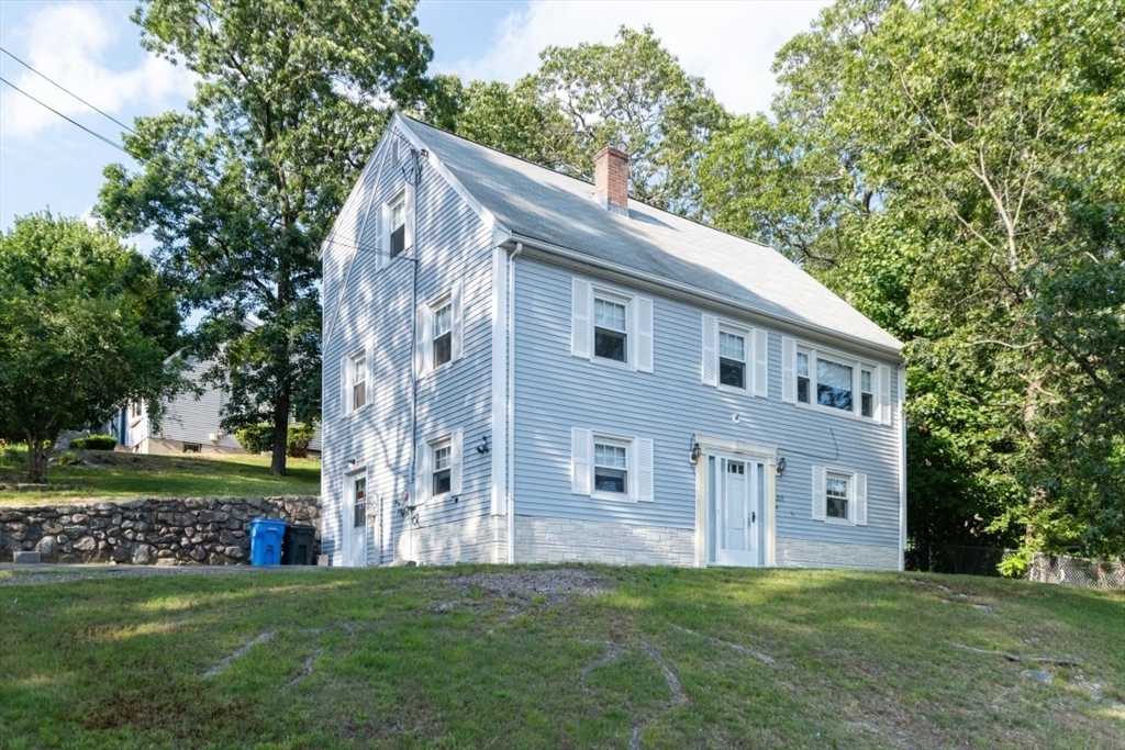 205 Hardy Pond Rd Property Photo 1