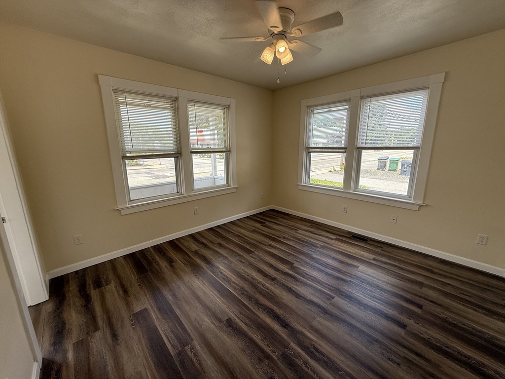 1728 Elmwood Ave Property Photo 10