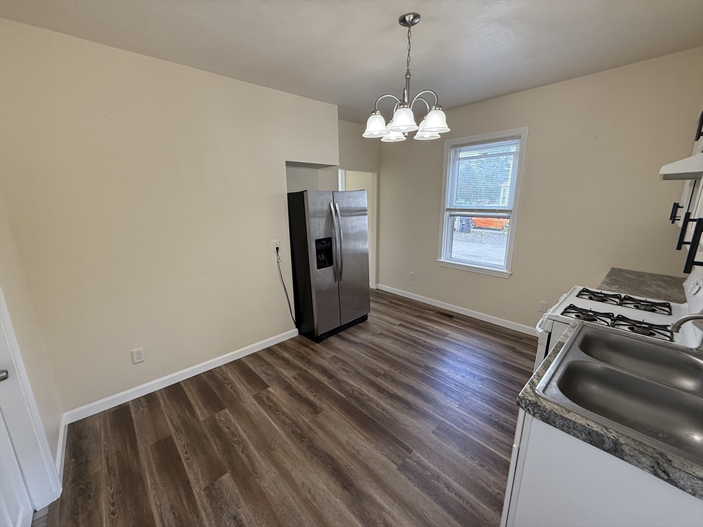 1728 Elmwood Ave Property Photo 19