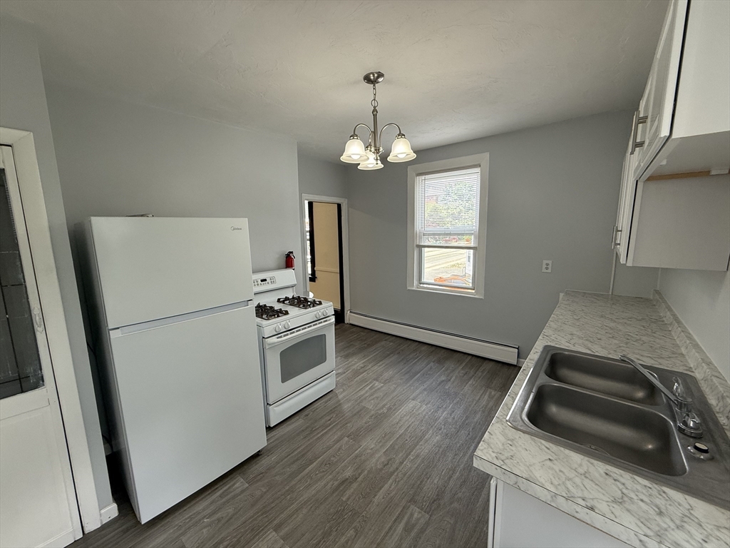 1728 Elmwood Ave Property Photo 31