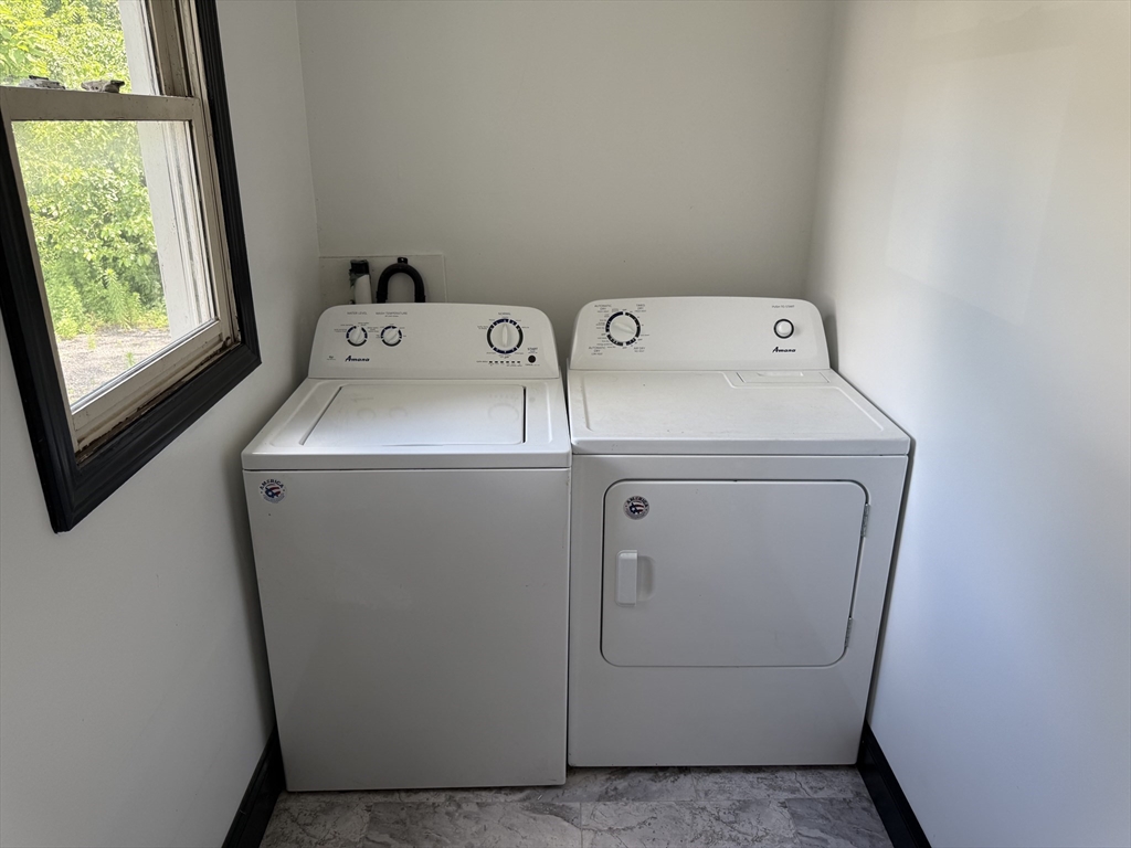 1728 Elmwood Ave Property Photo 40