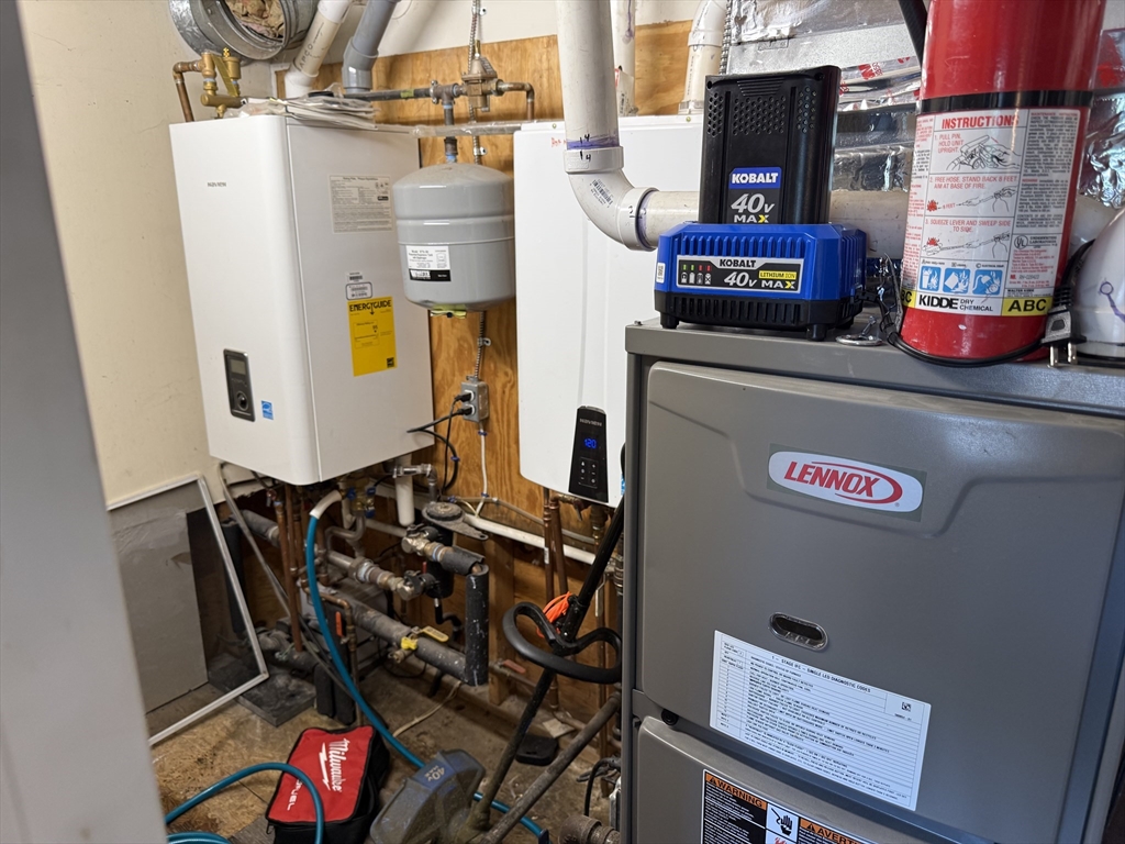 1728 Elmwood Ave Property Photo 41