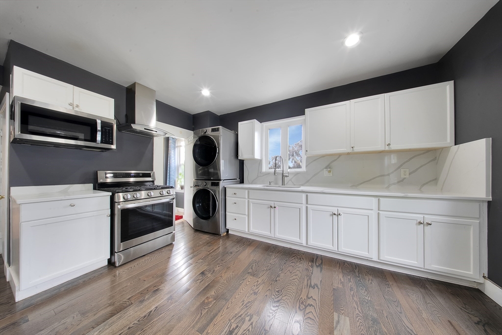 533 Boston Street # 2 Property Photo 1