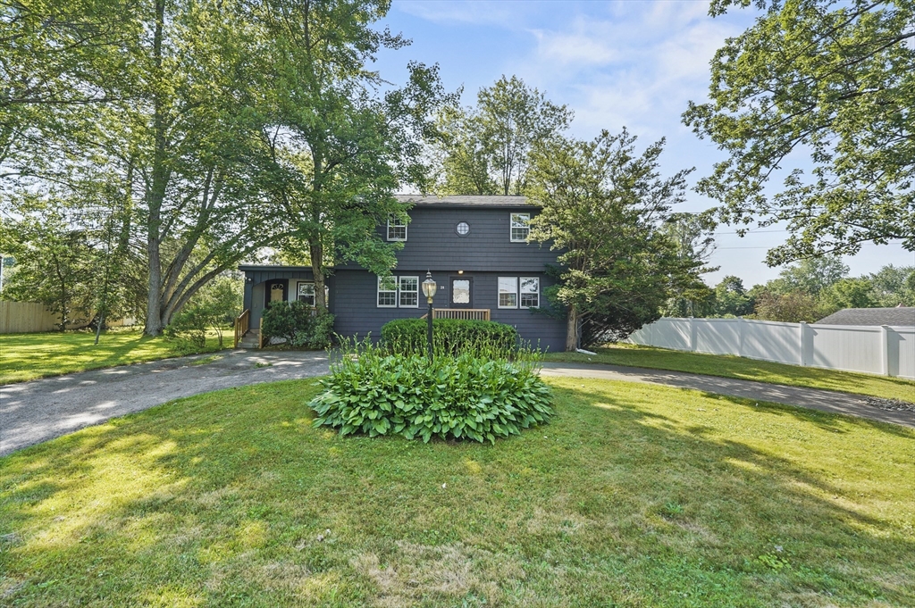 20 Albion Lane Property Photo 1
