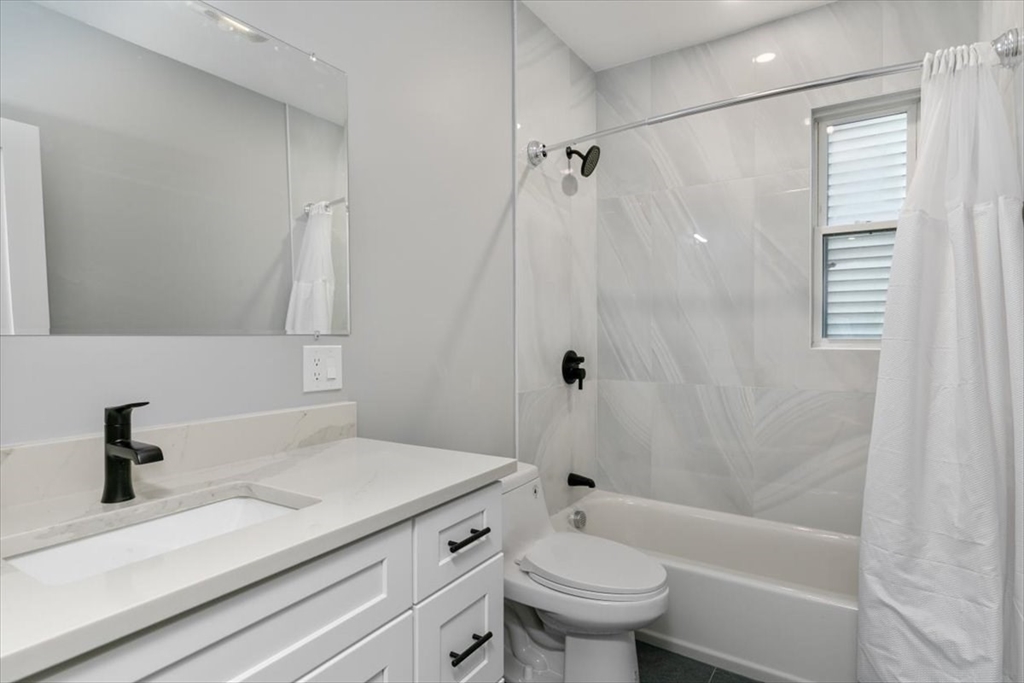 755 Boylston St # 1 Property Photo 13