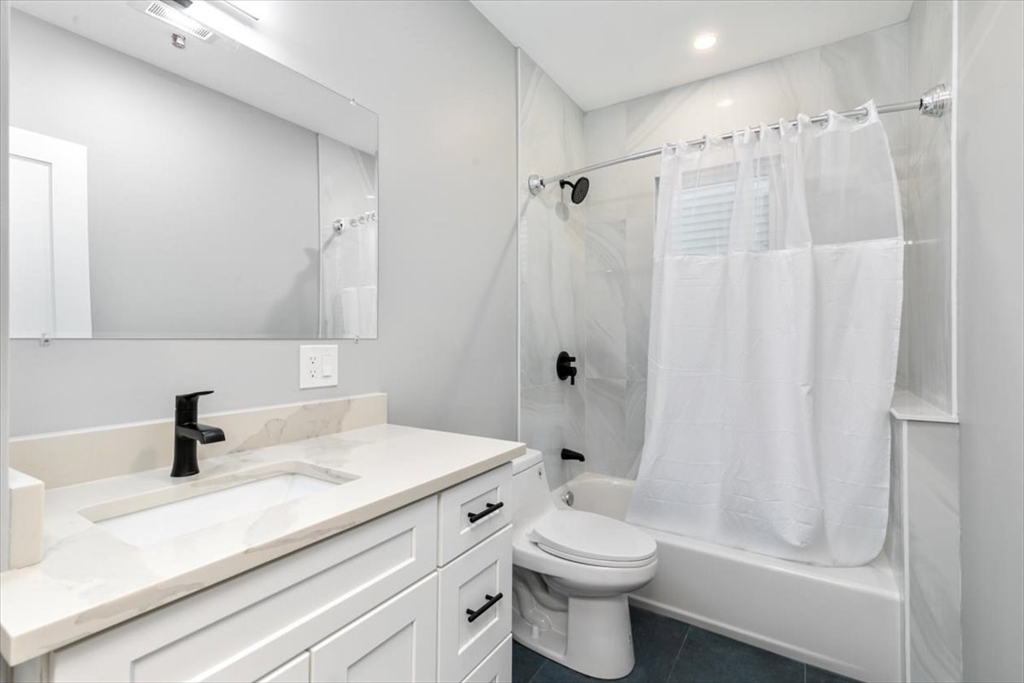 755 Boylston St # 2 Property Photo 12