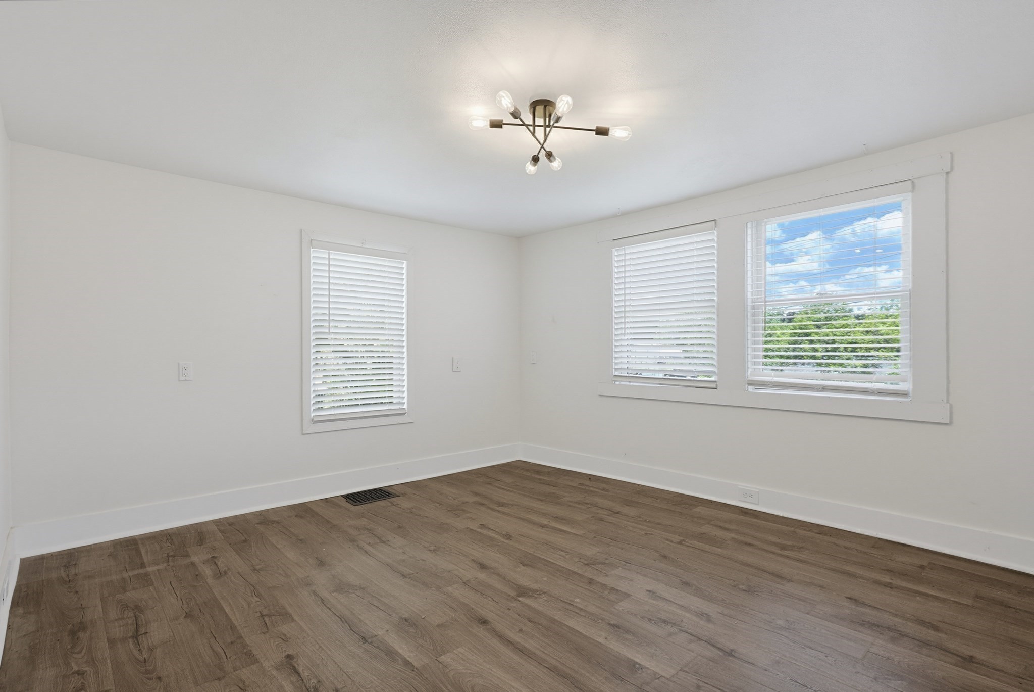 130 High St Property Photo 20