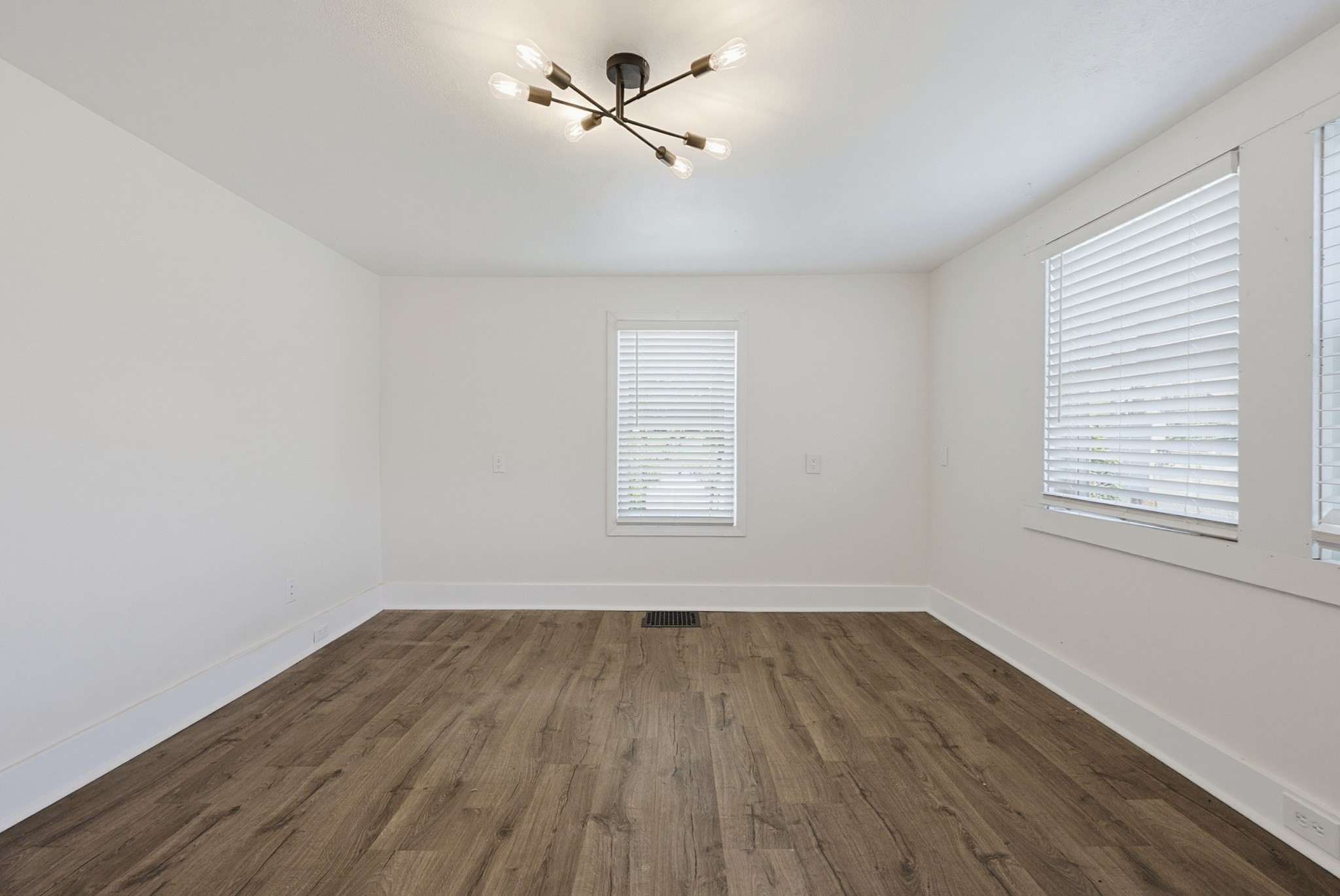 130 High St Property Photo 22