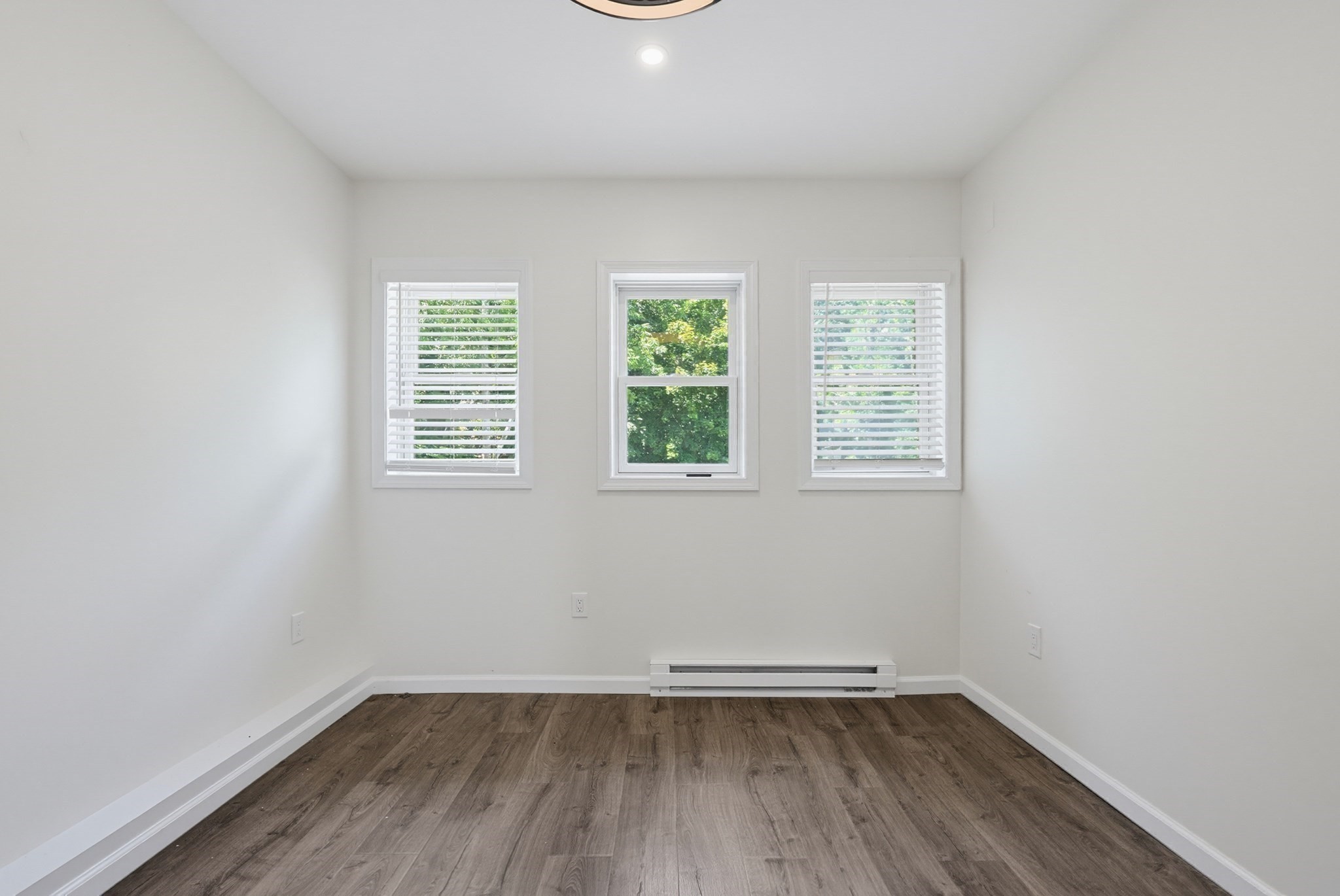 130 High St Property Photo 35