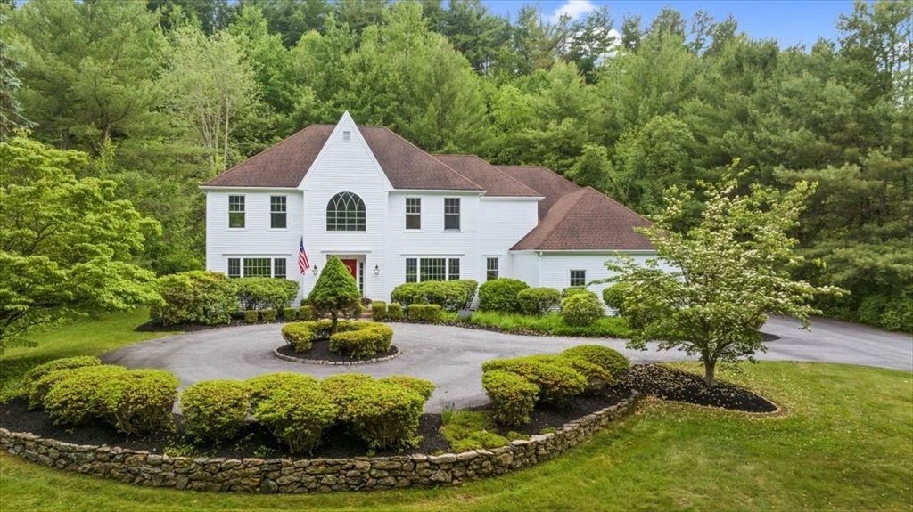 31 Lovers Ln Property Photo 1
