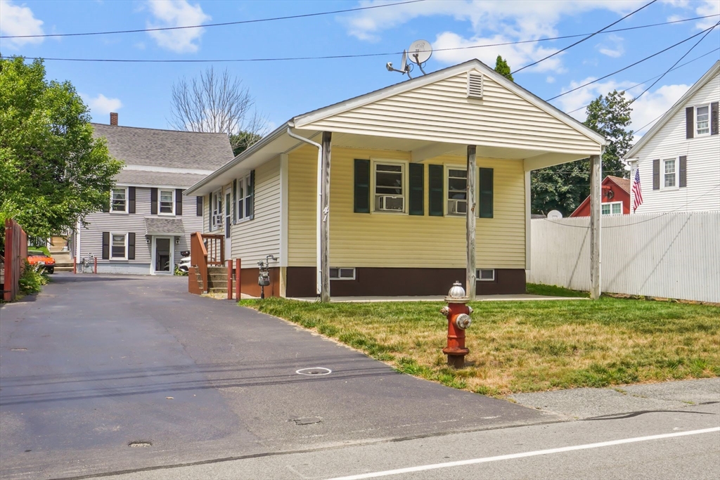 41 Riverlin St Property Photo 1