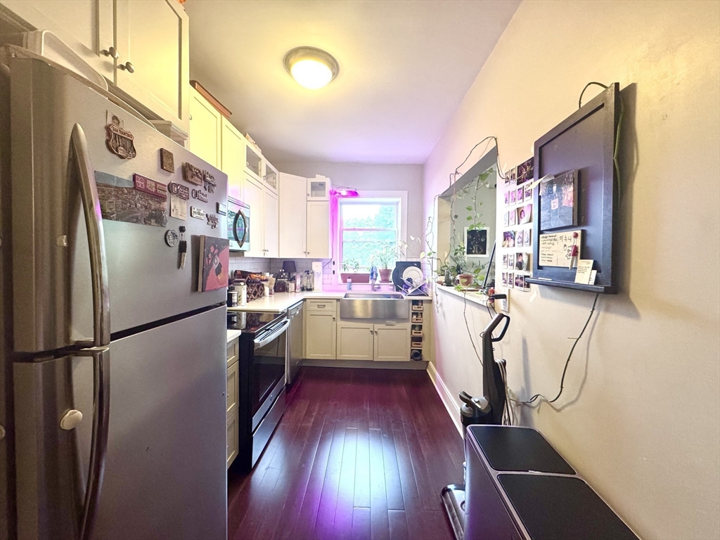 1834 Beacon St # 16 Property Photo 3