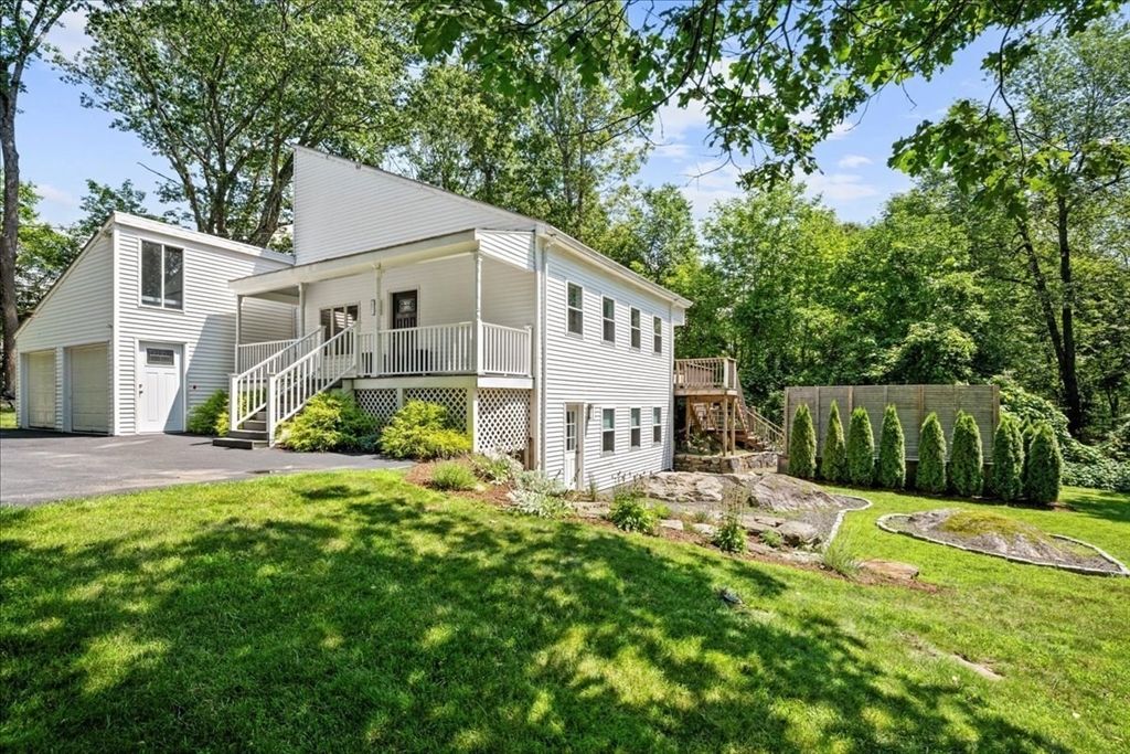 201 Baldwin St Property Photo 1