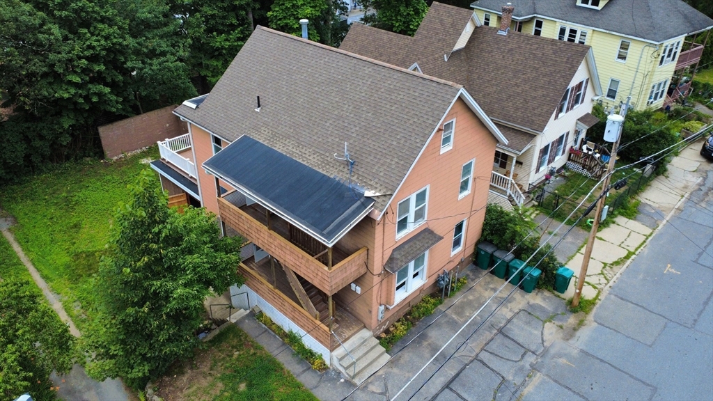 154 Marshall St Property Photo 12