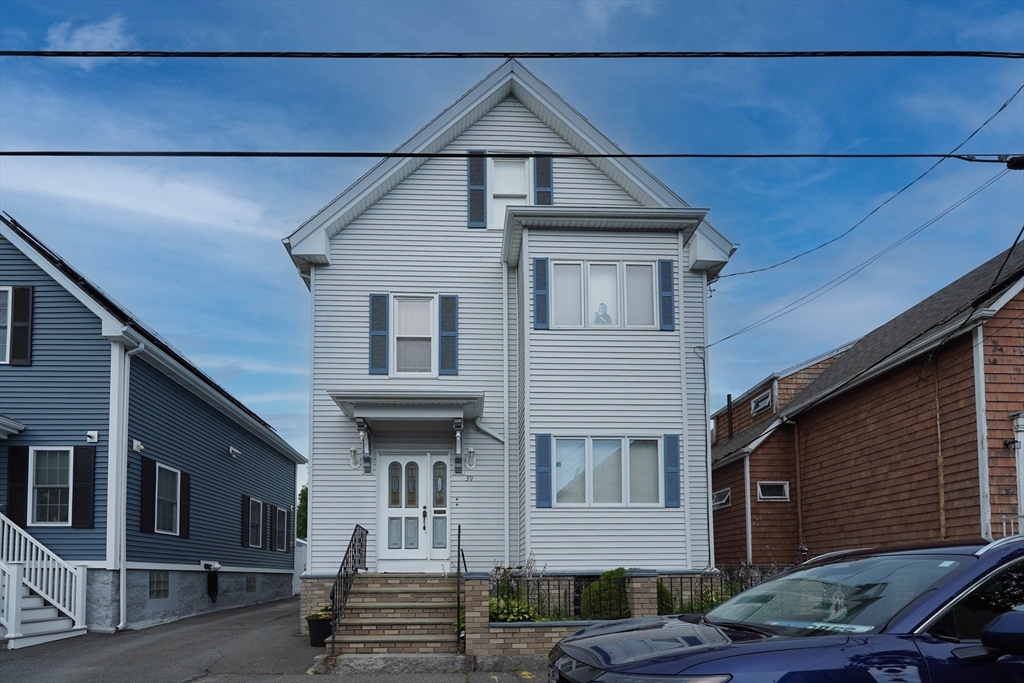 39 Bay St Property Photo 1