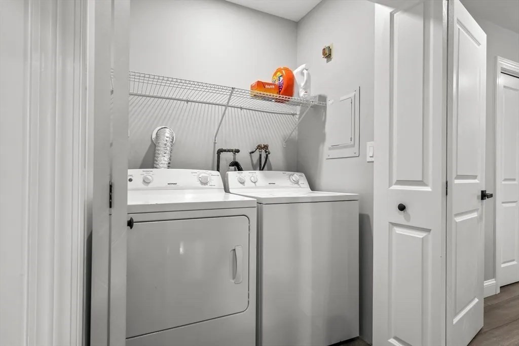 109 Greenbrook Dr # 109 Property Photo 32