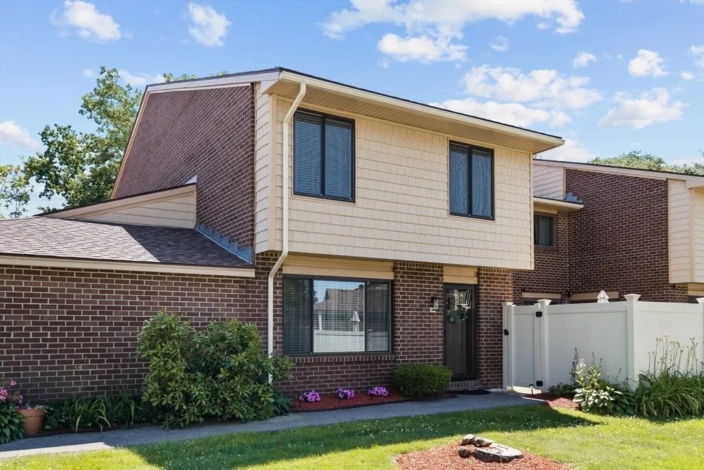 109 Greenbrook Dr # 109 Property Photo 42