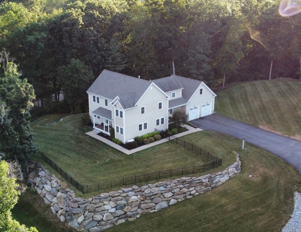 28 Old Lowell Rd Property Photo 1