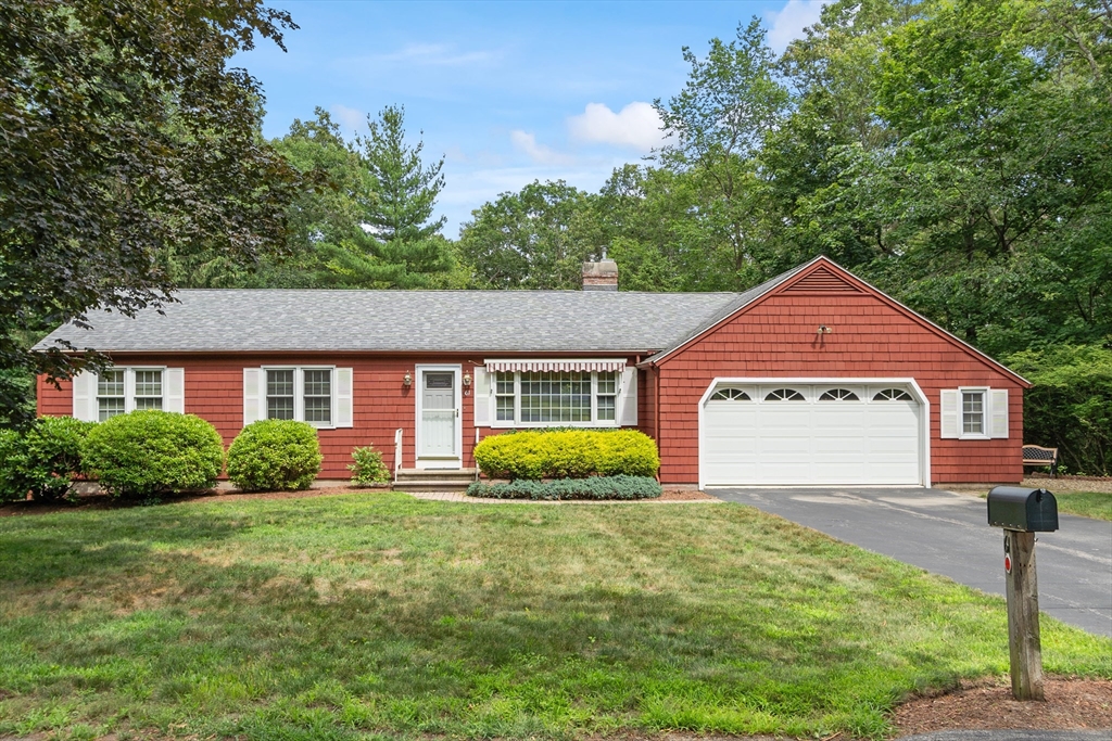 61 Amble Rd Property Photo 1