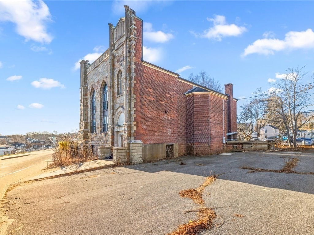 8 Carver Street Property Photo 12