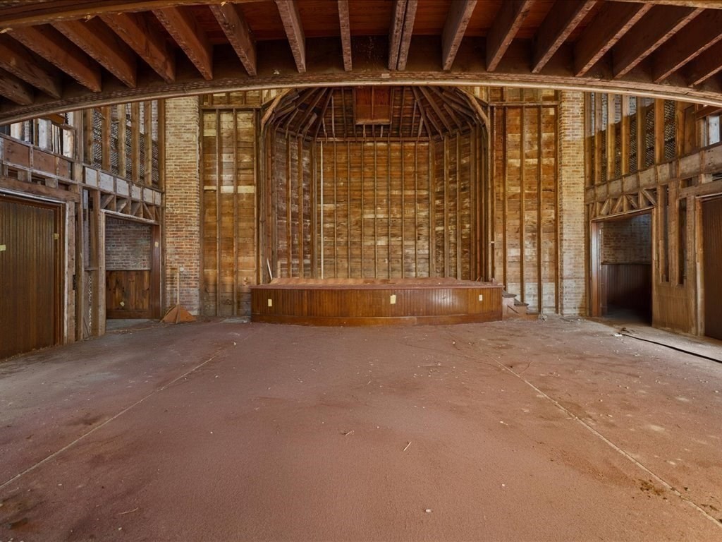 8 Carver Street Property Photo 18