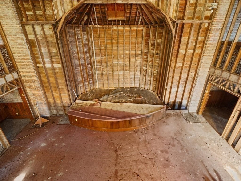 8 Carver Street Property Photo 24