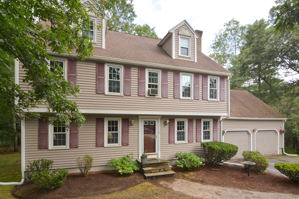 2 Spruce Cir Property Photo 1