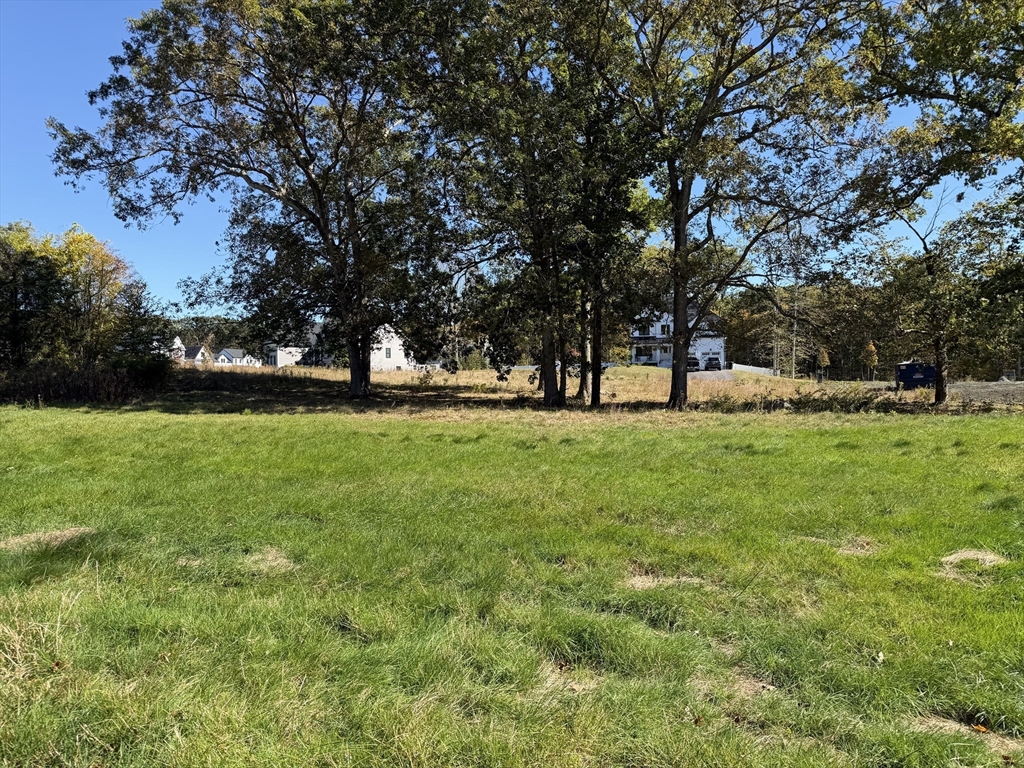 28 Bucklin Dr Property Photo 1