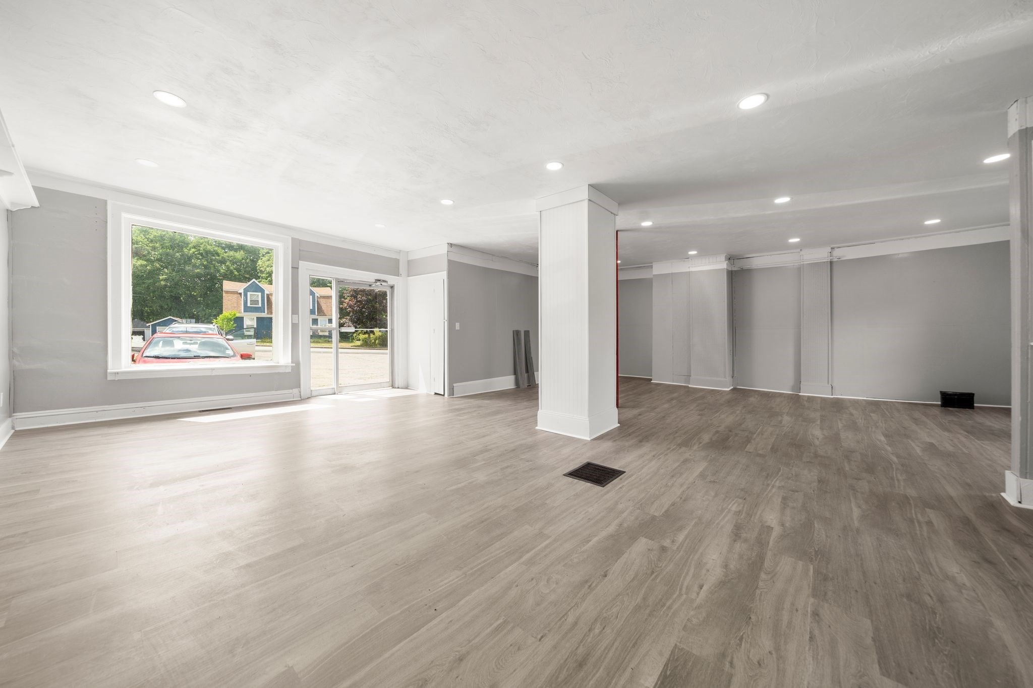 41 Summer # C Property Photo 3