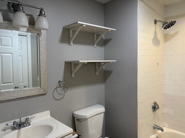 207 Rodman St Property Photo 34