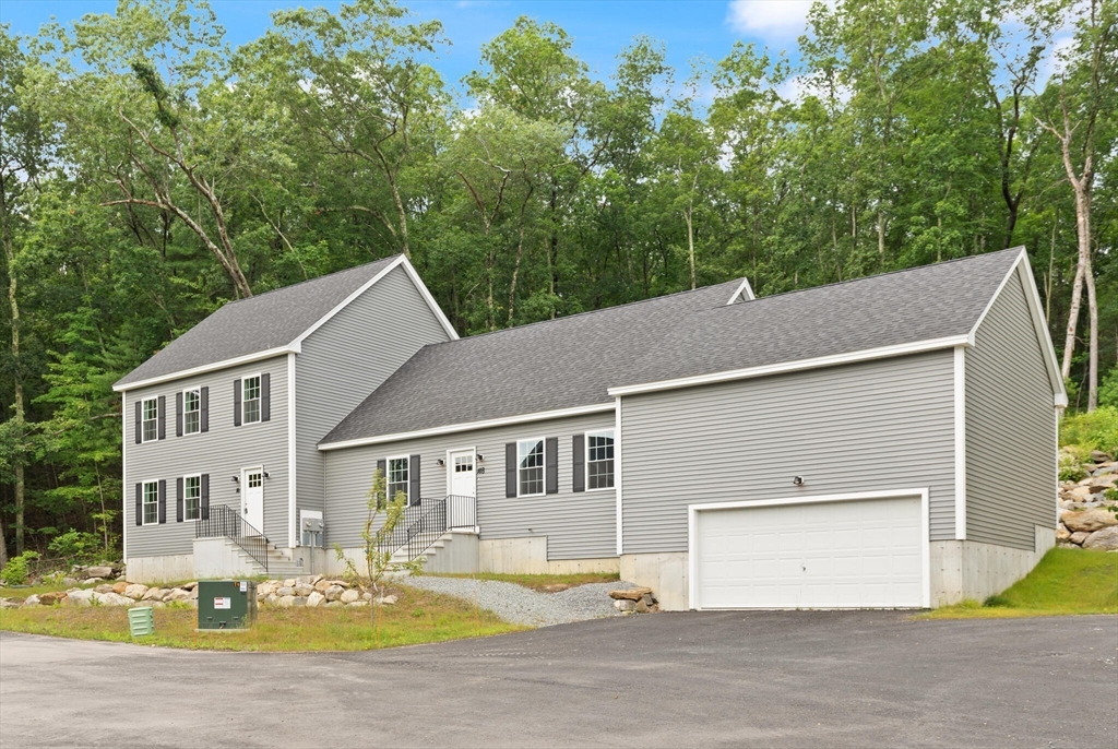 18b Pine Hill Way Property Photo 2