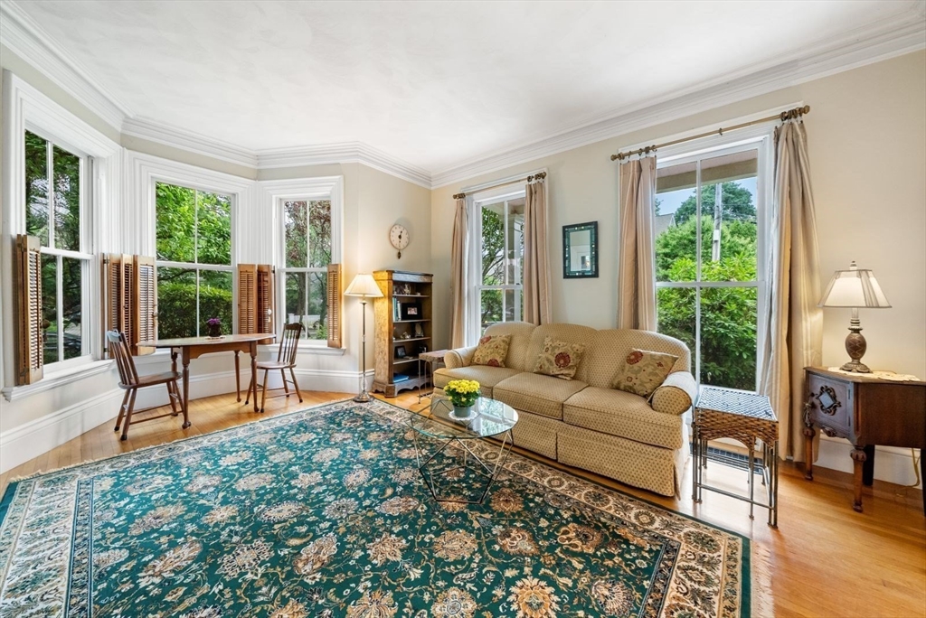 17 Myrtle Property Photo 6