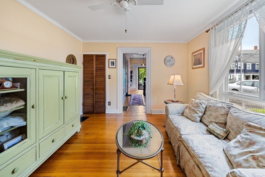 17 Myrtle Property Photo 10