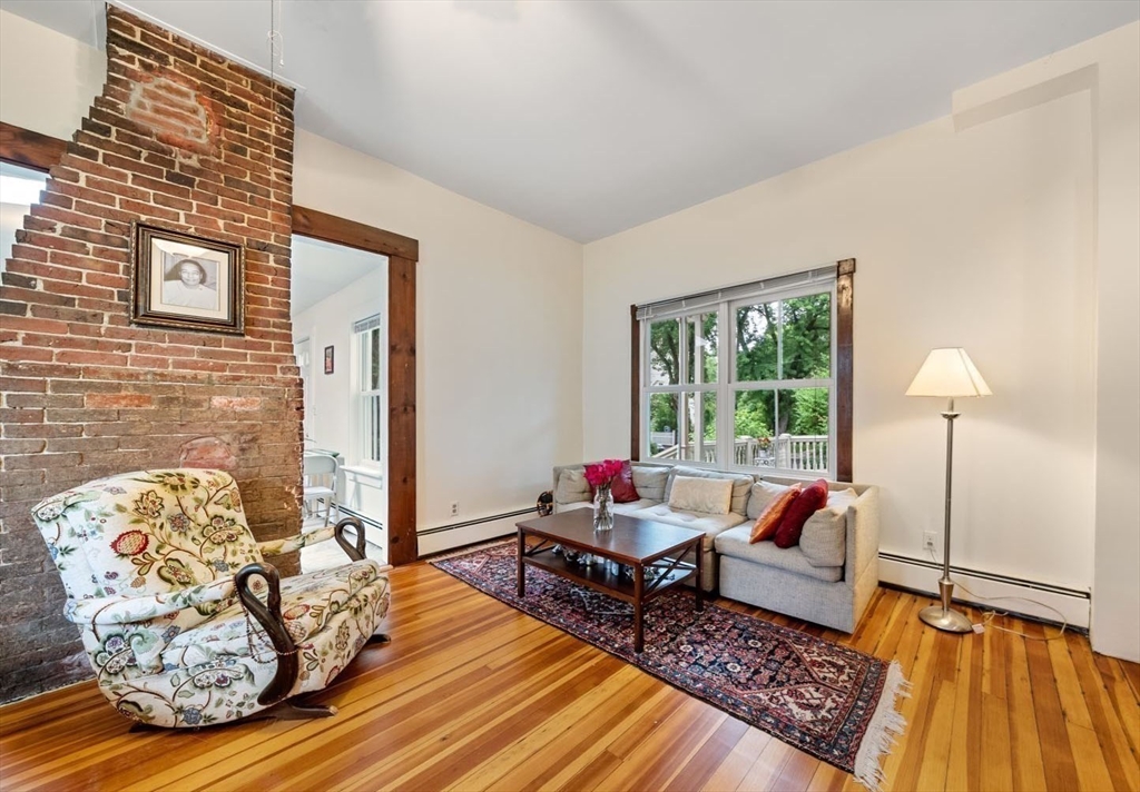 17 Myrtle Property Photo 26