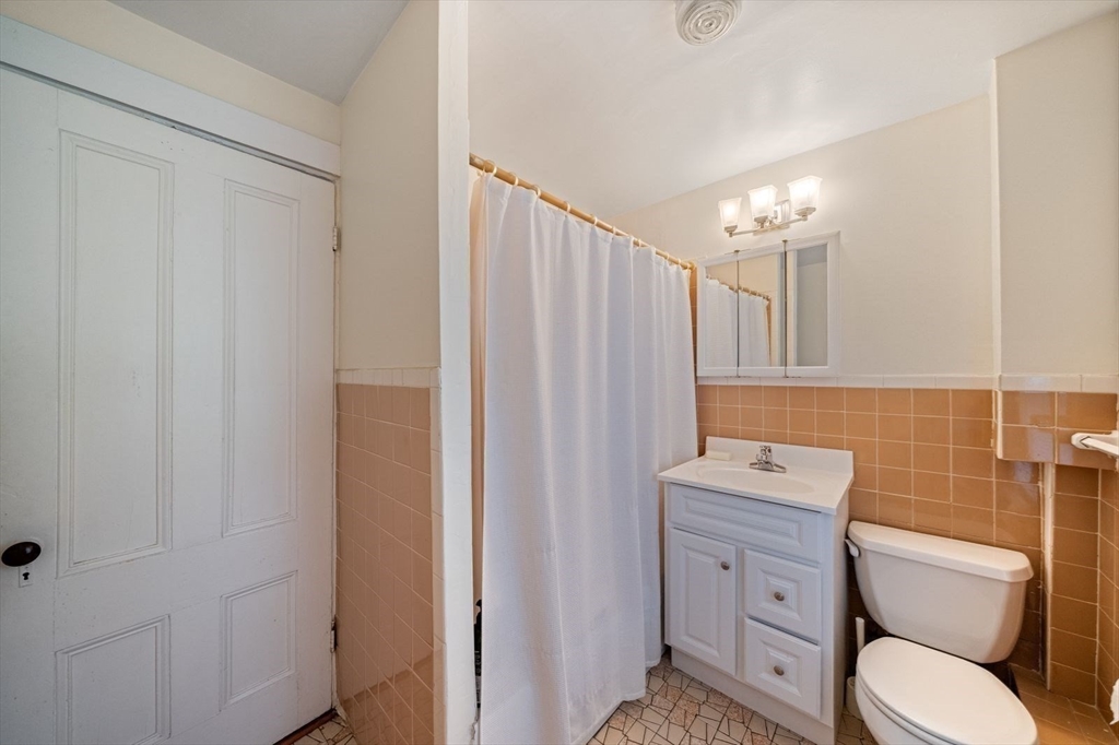 17 Myrtle Property Photo 29