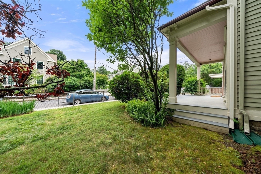 17 Myrtle Property Photo 36