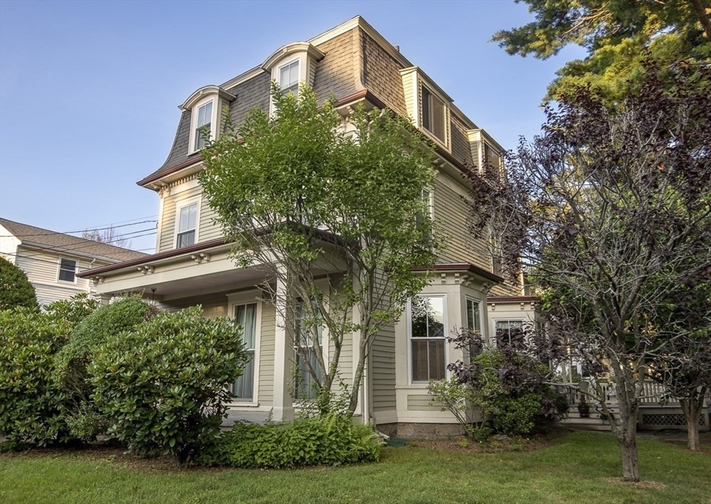 17 Myrtle Property Photo 1
