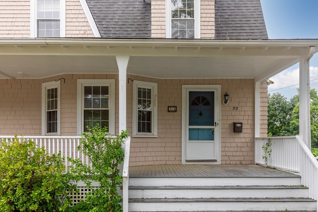 33 Spooner St Property Photo 1