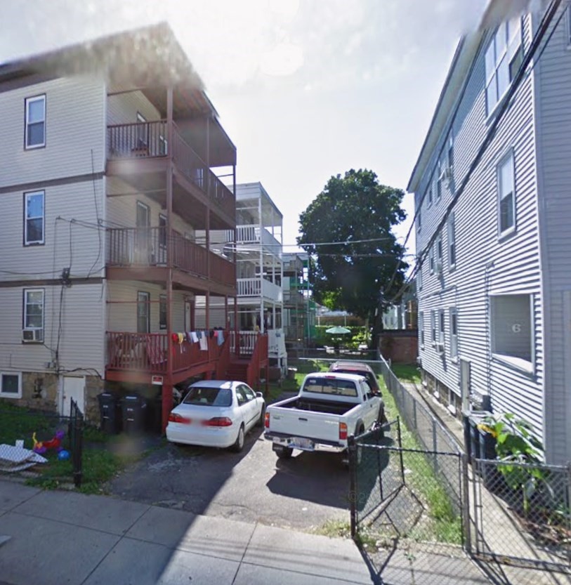 3977 Washington St Property Photo 1