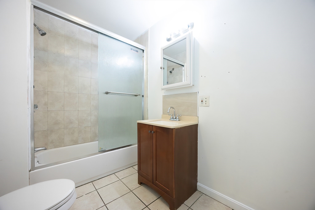 796 Broadway Property Photo 12