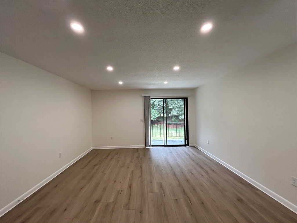 59 School St # B8 Property Photo 4