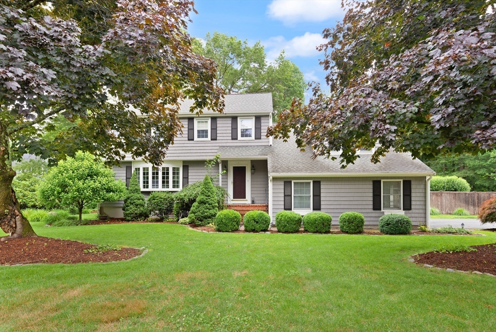 32 Heritage Dr Property Photo 1