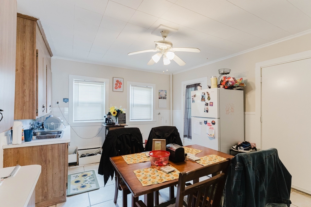 26 Granite St Property Photo 5