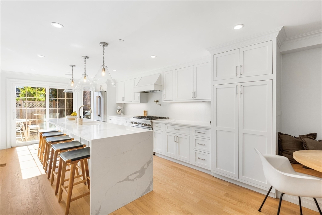 8 Hancock St Property Photo 1